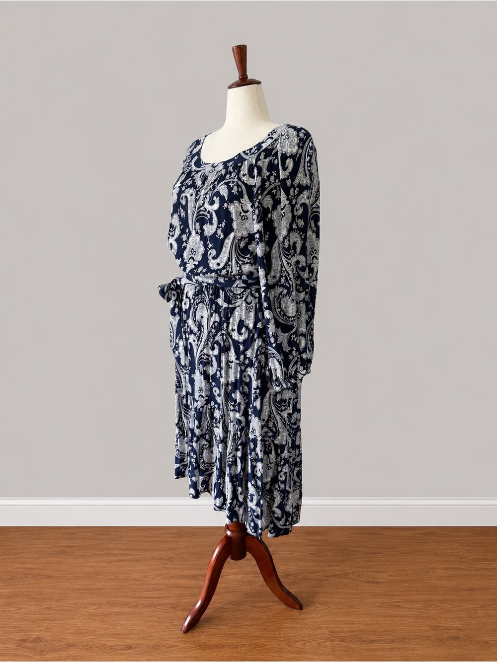 Talbots XL Navy White Paisley Tie Waist High-Low Hemline Midi Dress